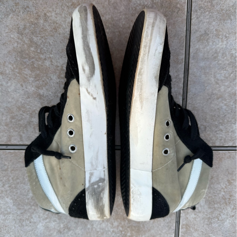 Golden Goose Mid-Star Sneakers - Picture 8 of 16